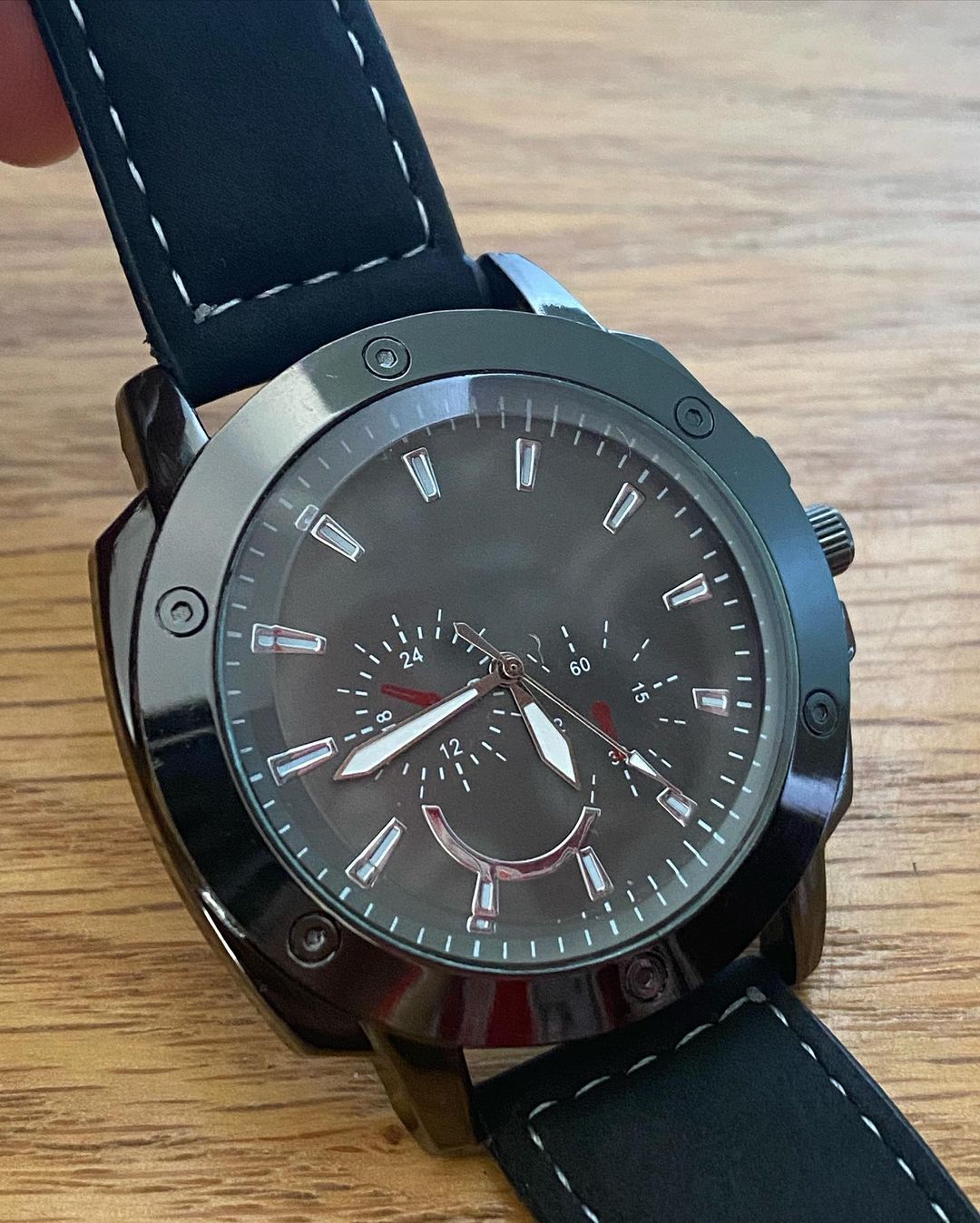 Super vintage style watch (new)