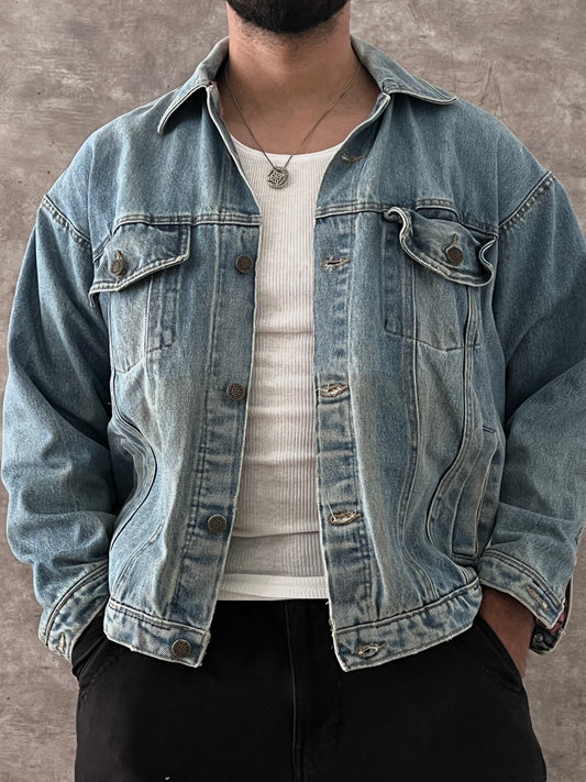 VINTAGE DENIM TRUCKER JACKET (S)