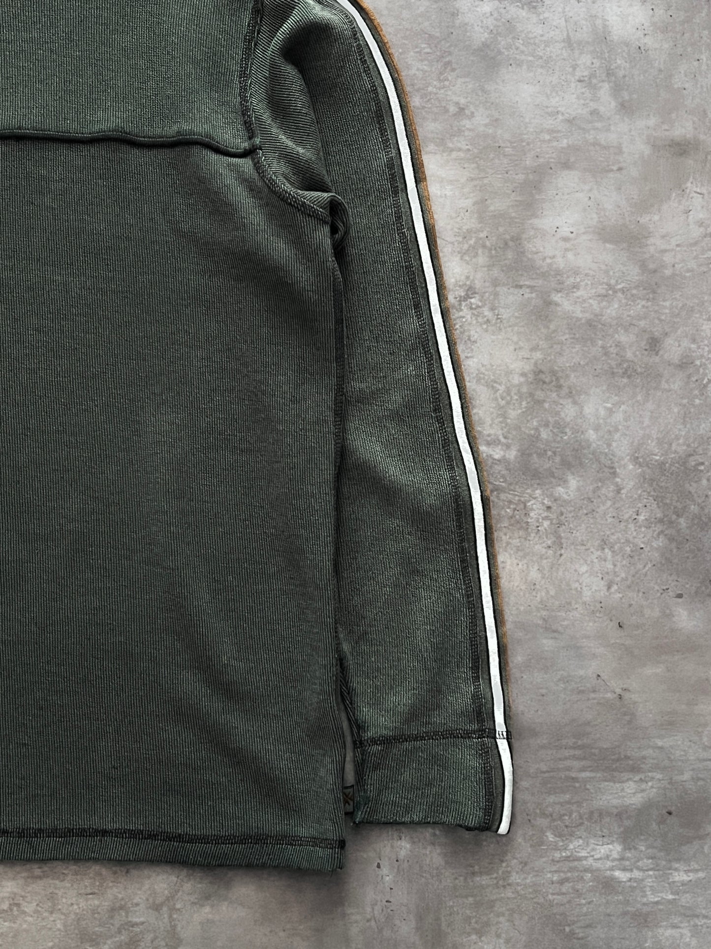 SWEATER GREEN (M)