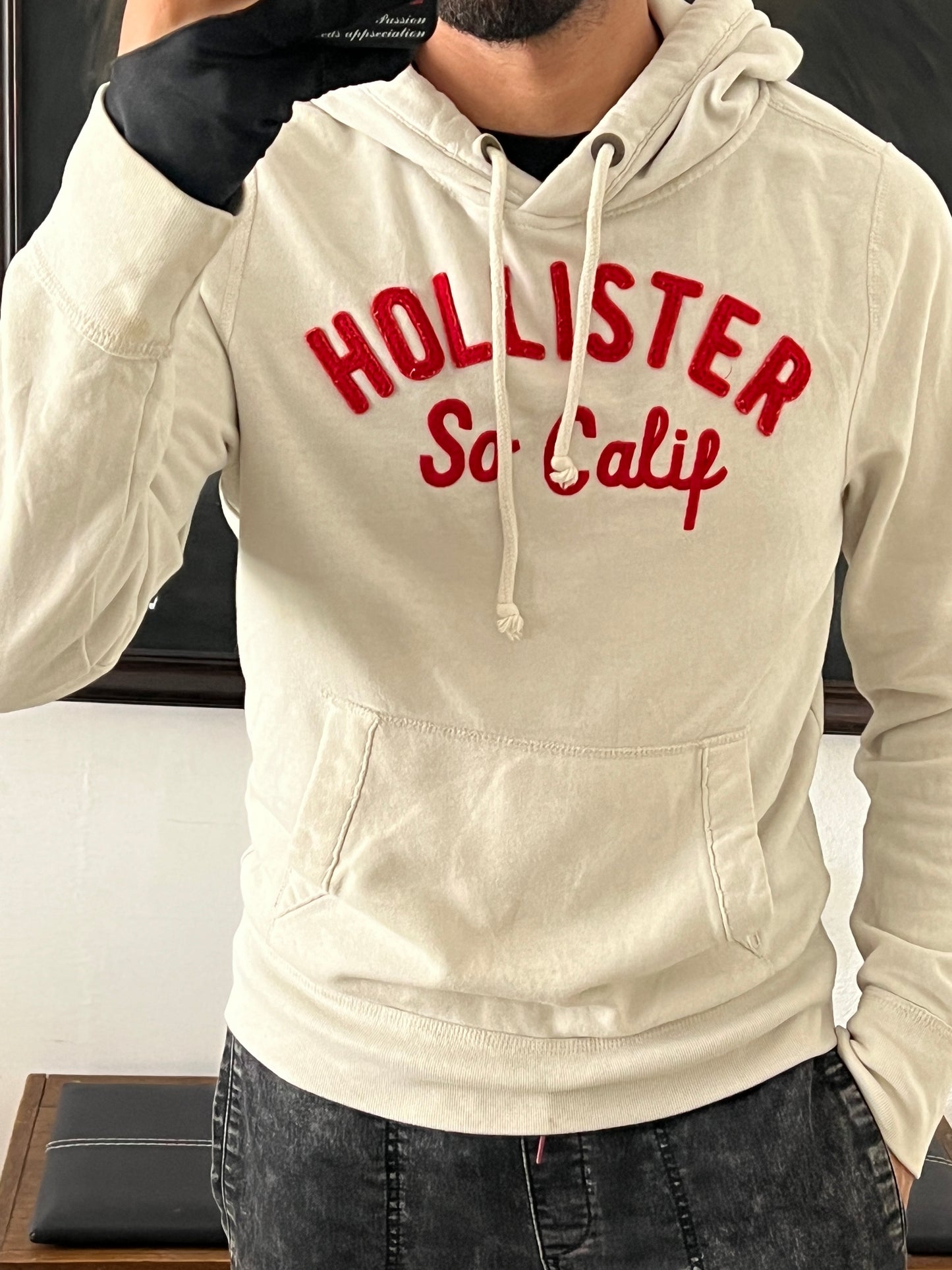 Hollister Talla M