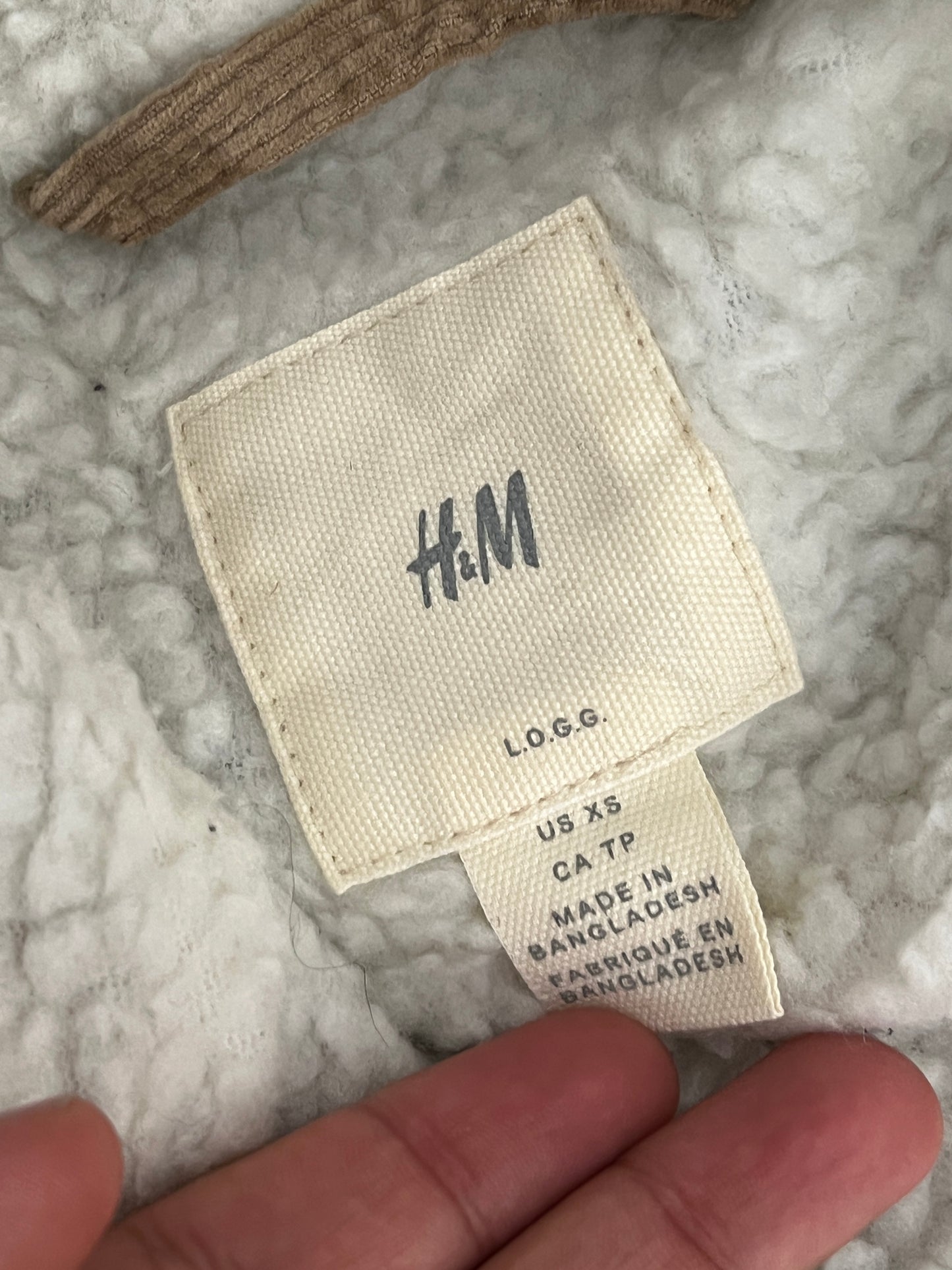 H&M sherpa jacket talla XS