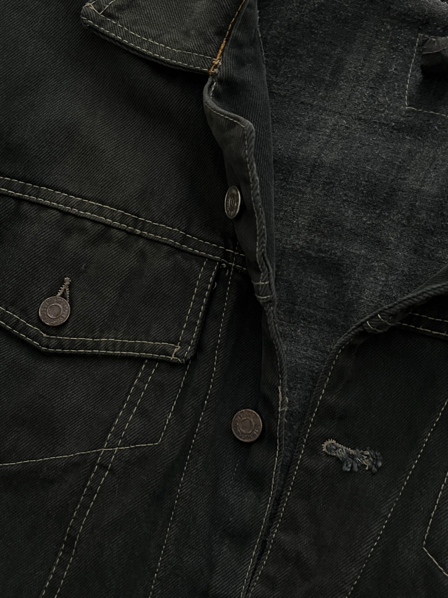 BLACK DENIM JACKET LEVI'S (L)