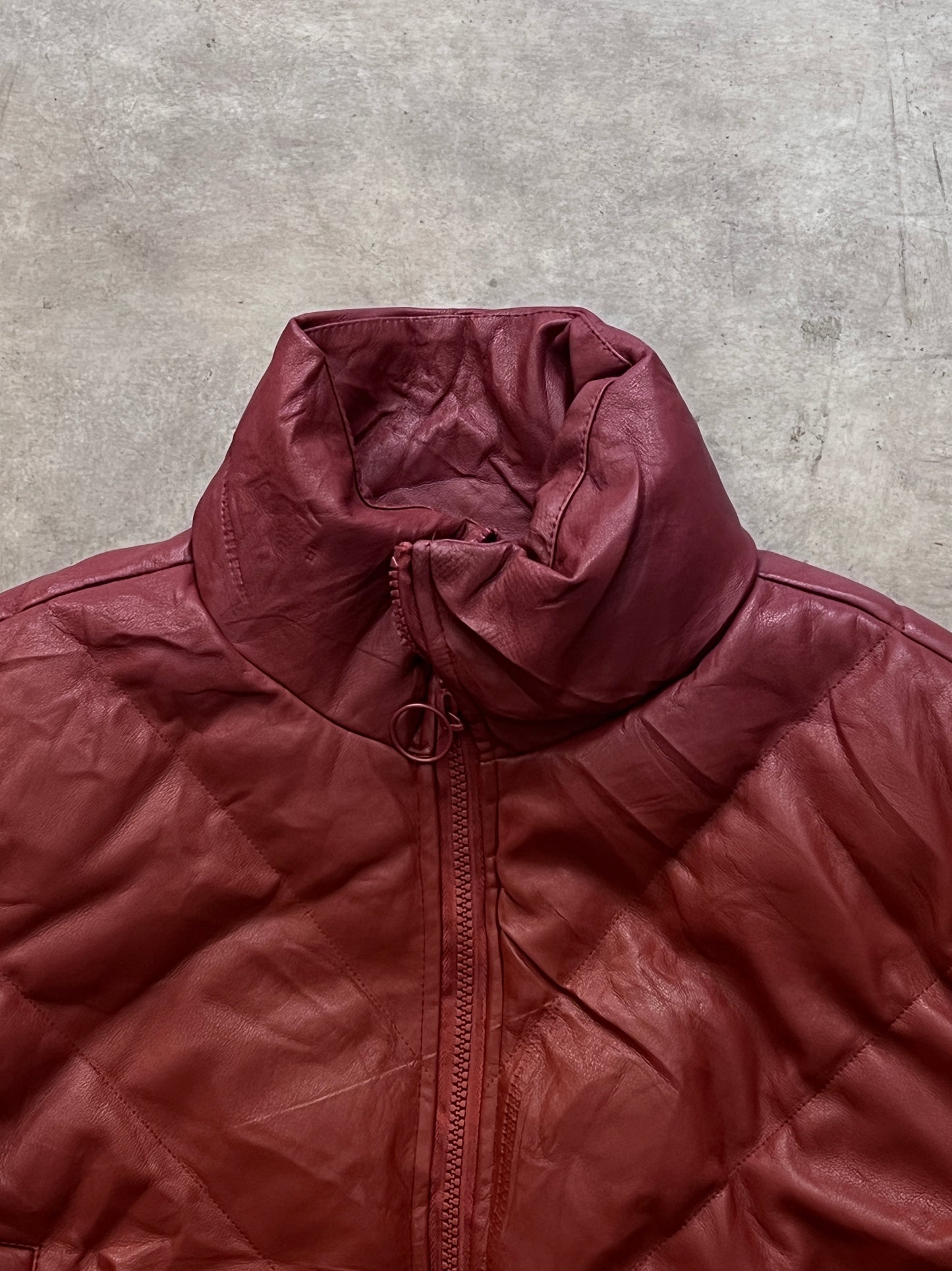 TOP RED LEATHER JACKET (L)