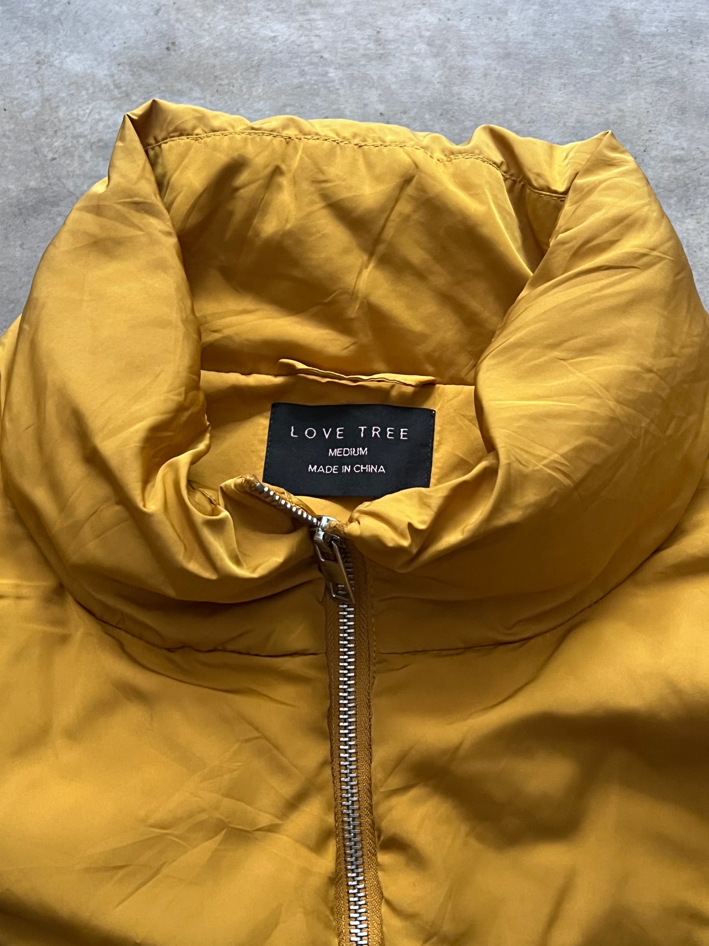 PUFFER V JACKET (S)