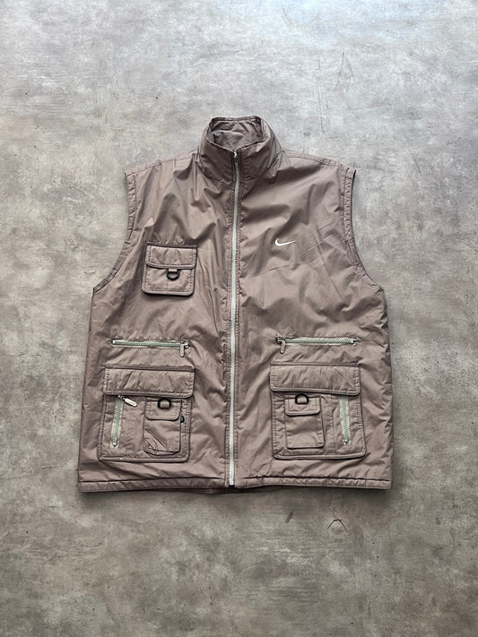 CHALECO NIKE (L)