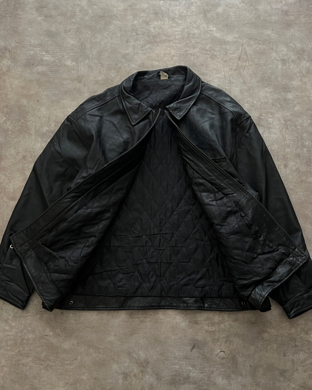 Leather Jacket (XL).