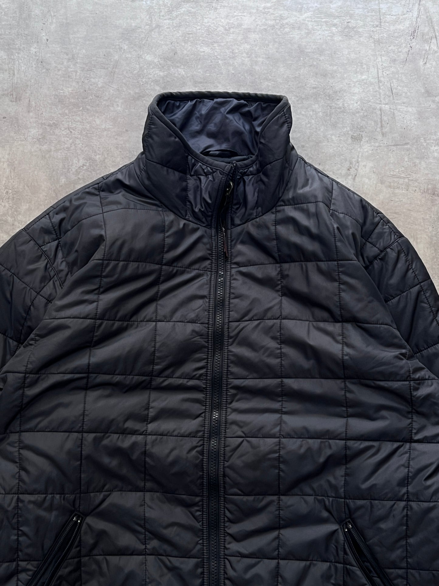 PUFFER JACKET (L)