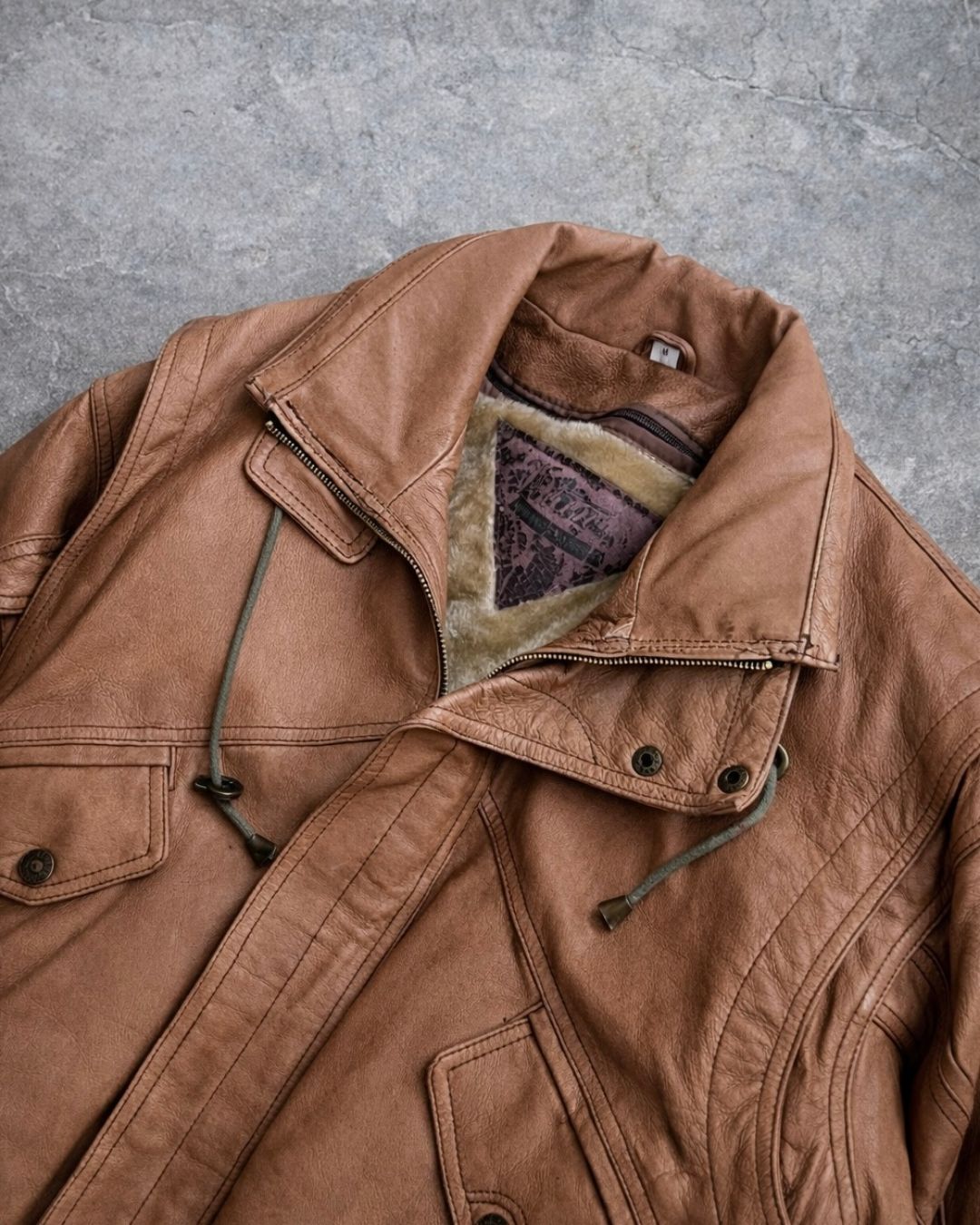 AIR FORCE BOMBER LEATHER JACKET (M)