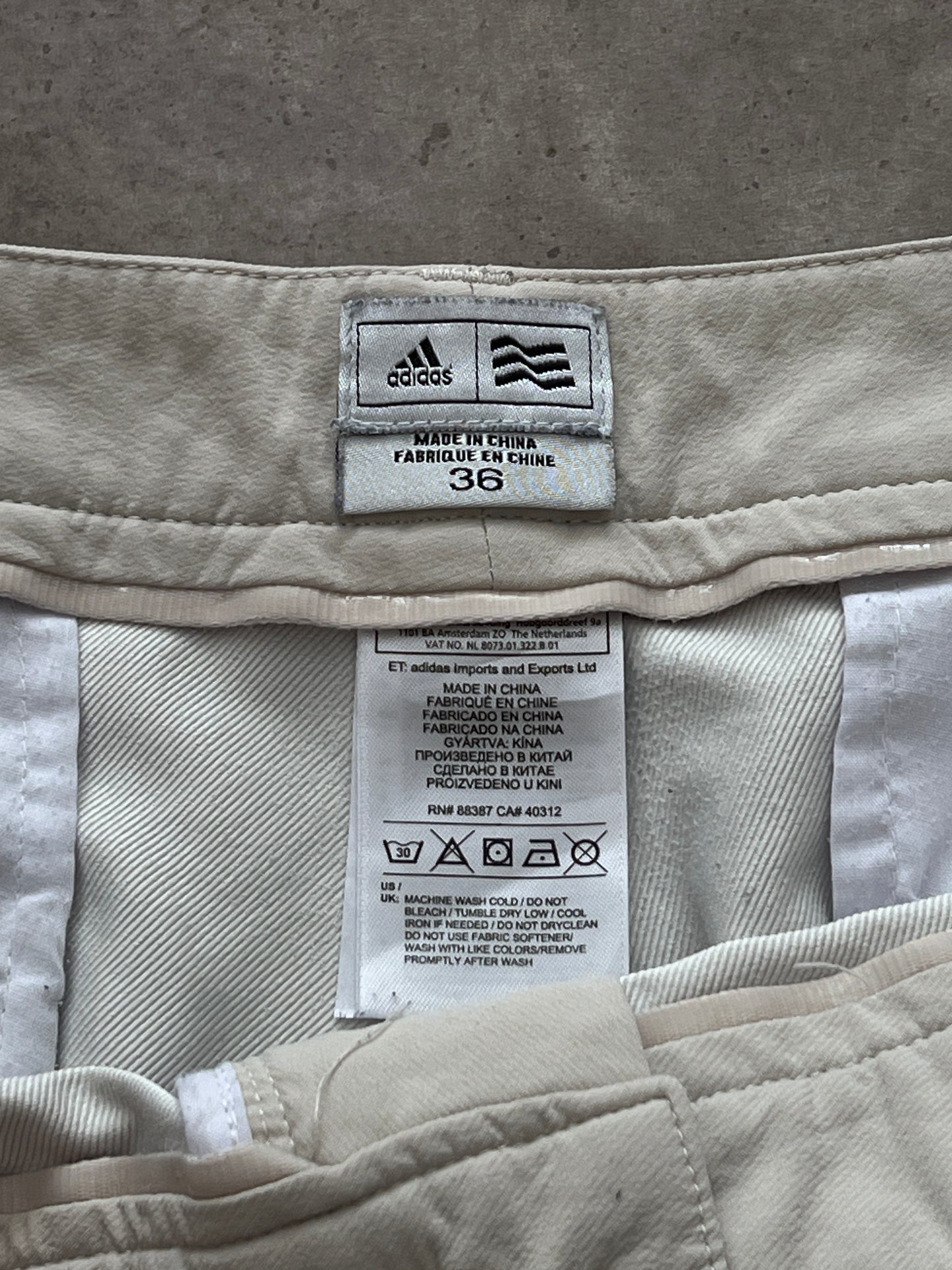 SHORT ADIDAS (36)