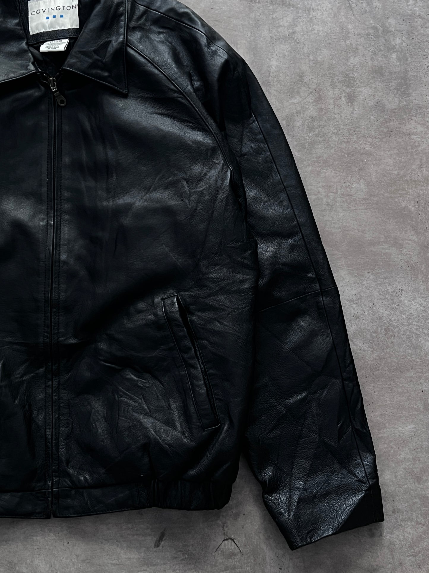 BOMBER LEATHER JACKET (L)