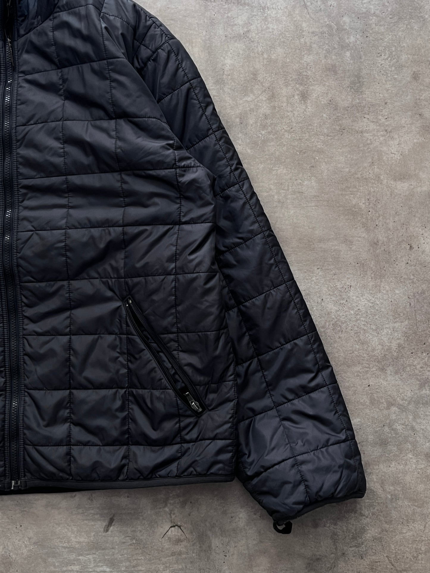 PUFFER JACKET (L)