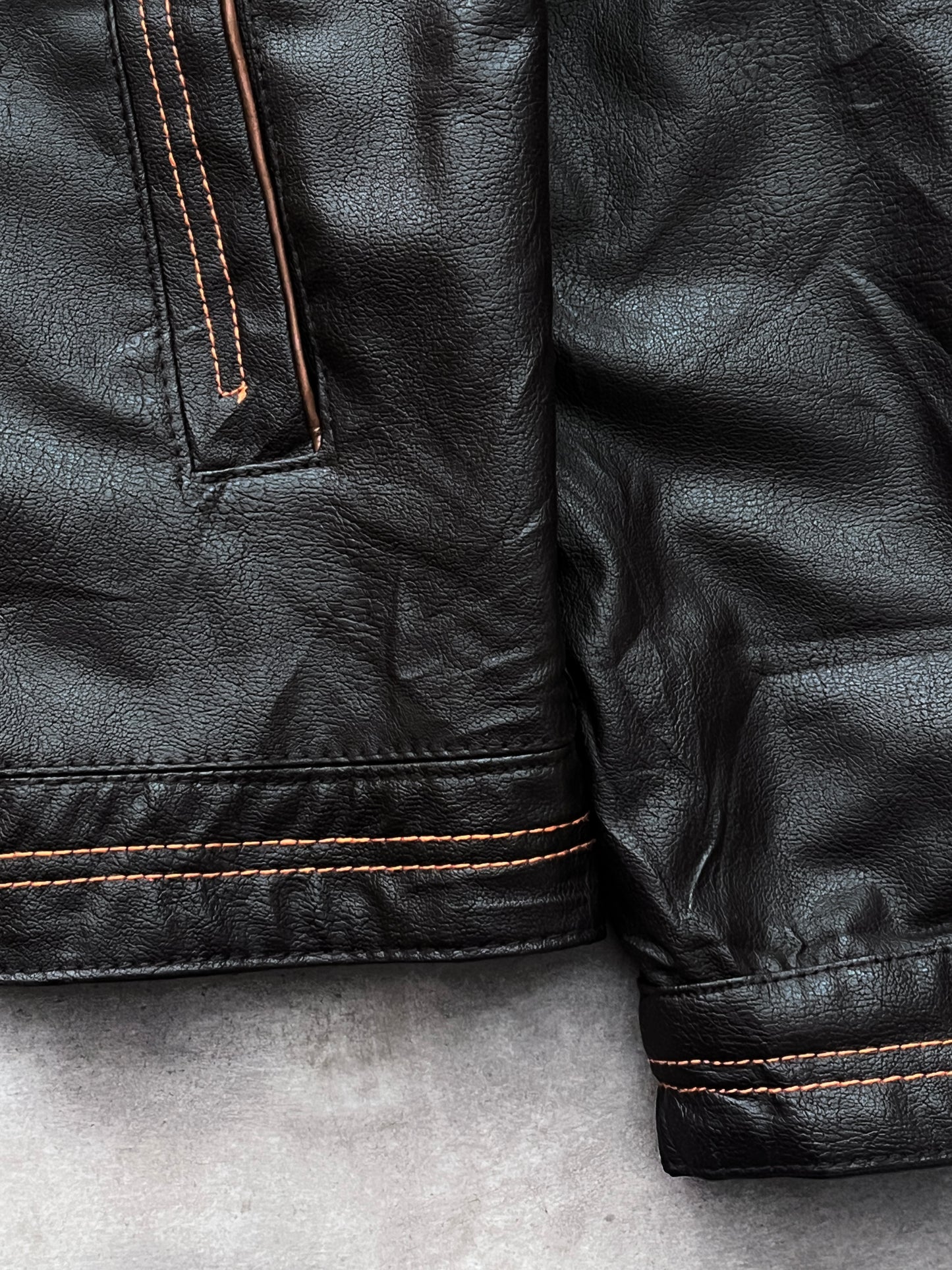 LEATHER JACKET EMPORIO (L)