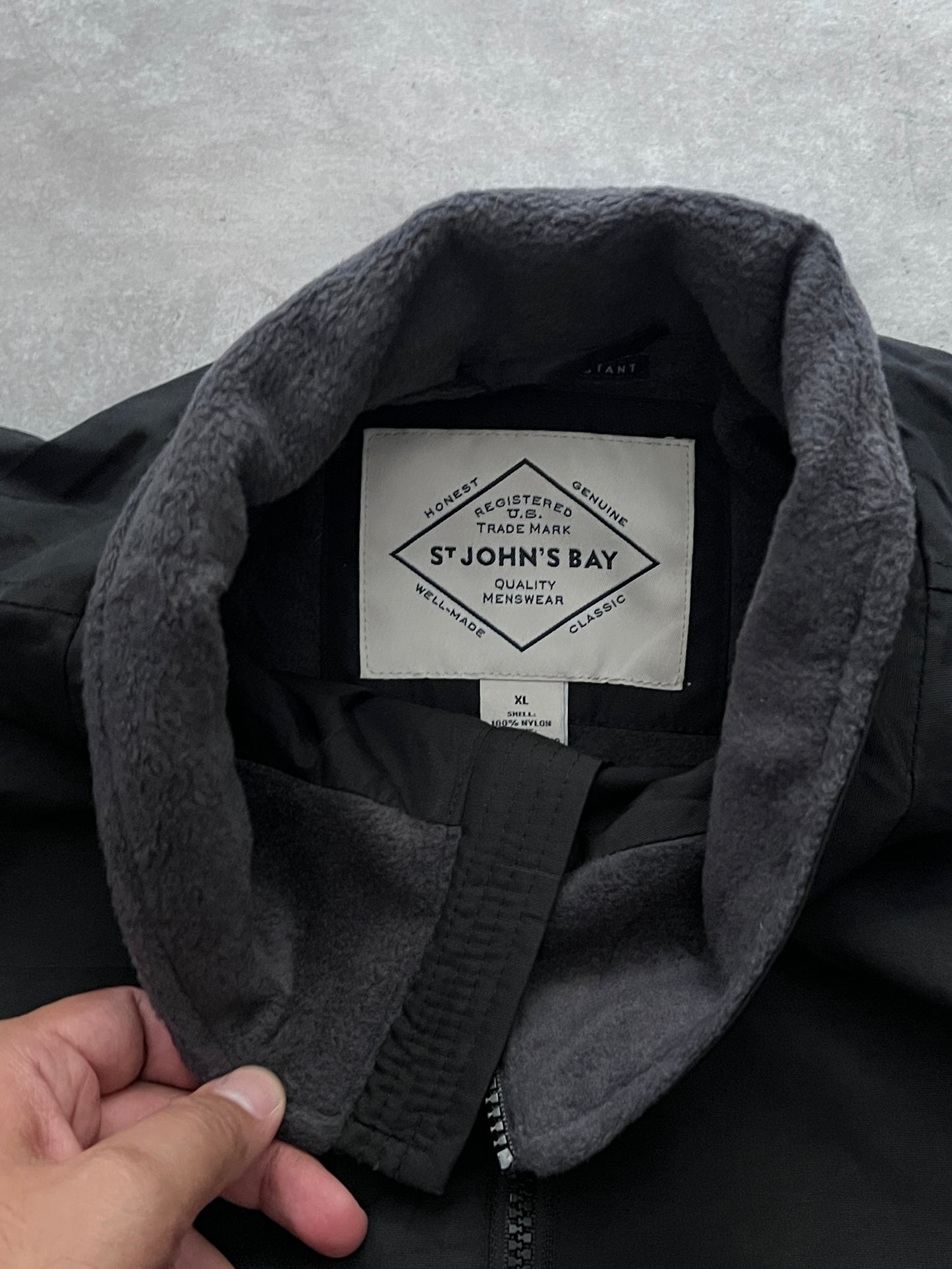 BOMBER BLACK JACKET (XL)