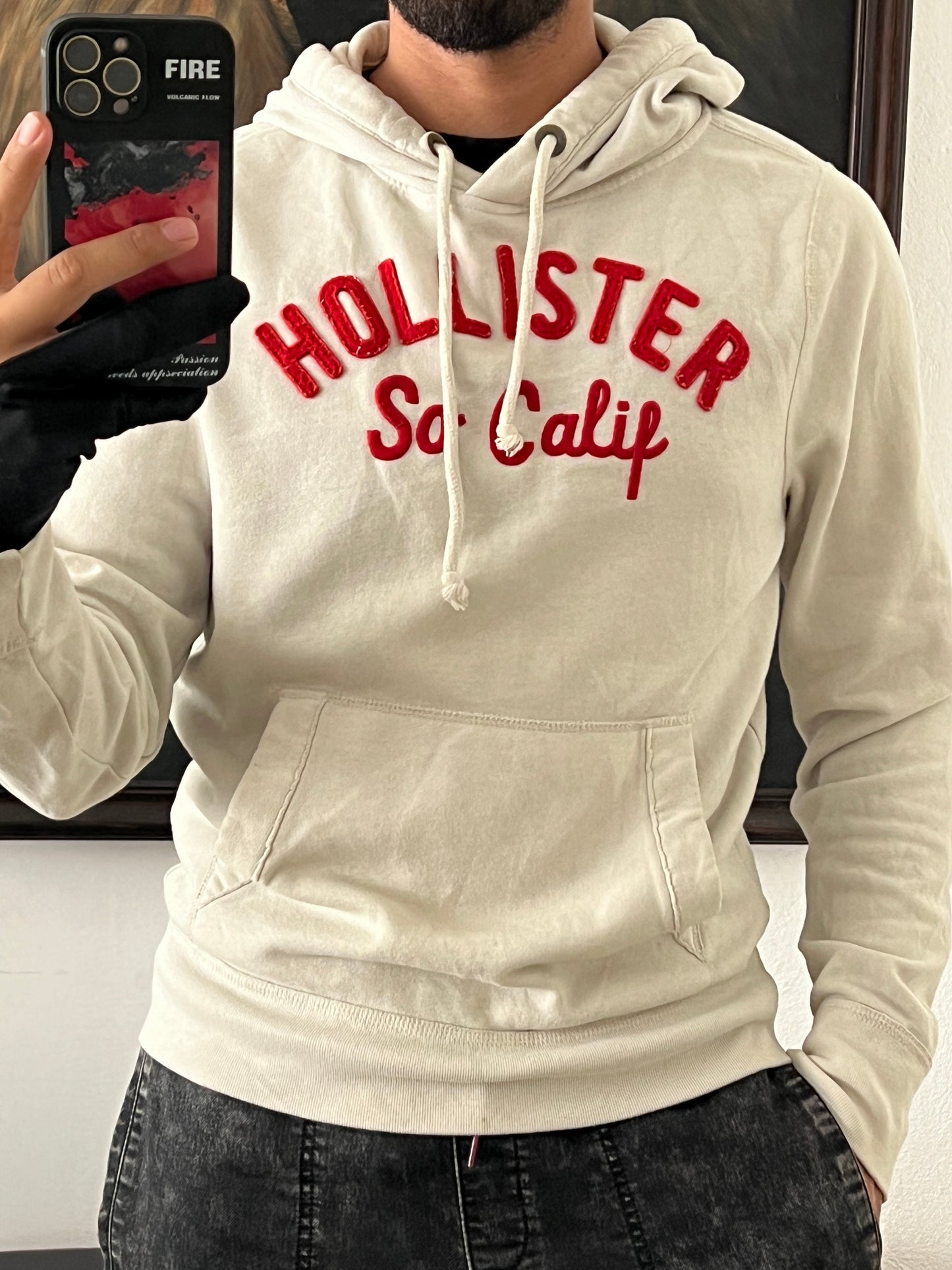 Hollister Talla M