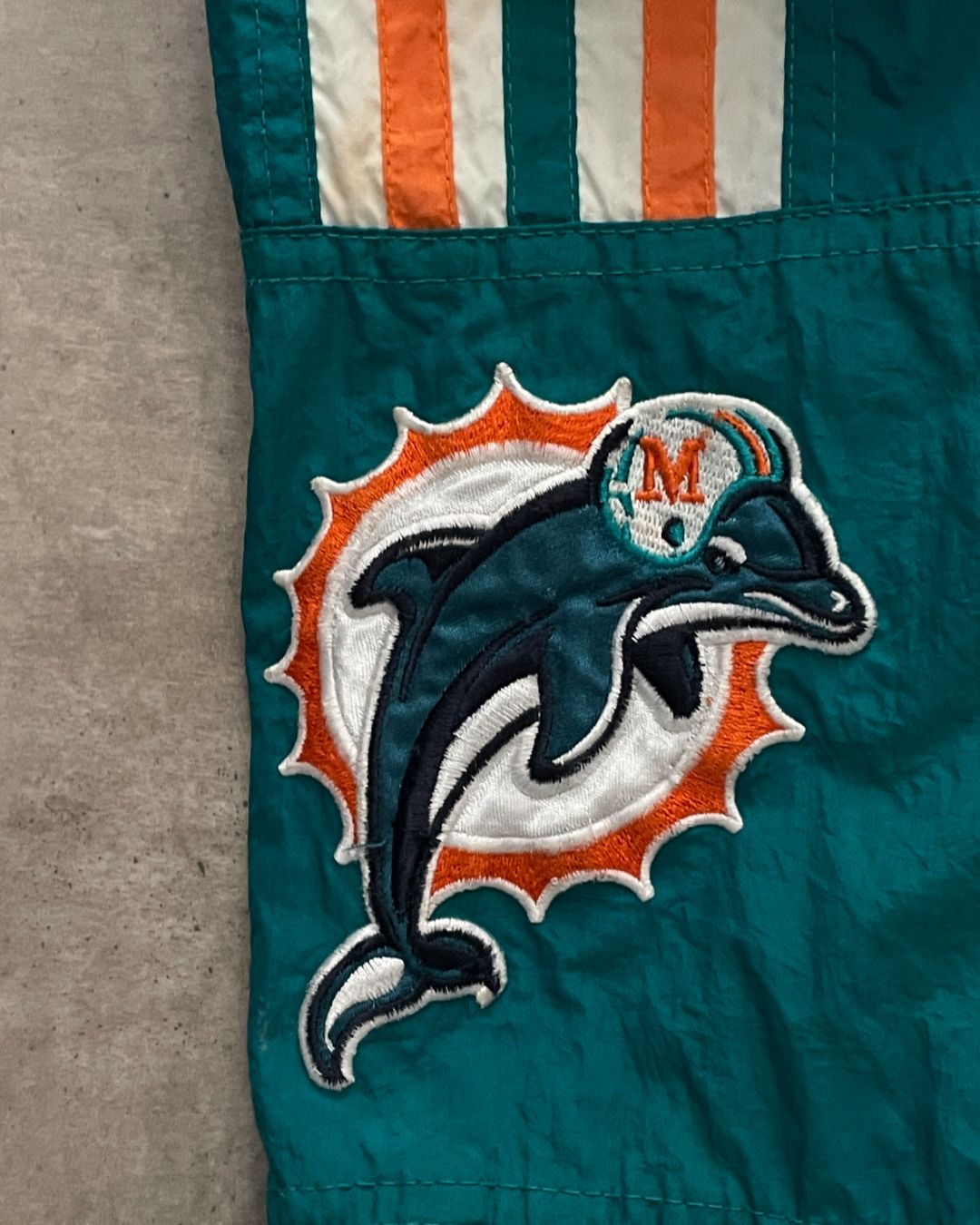 DOLPHINS JACKET (L)