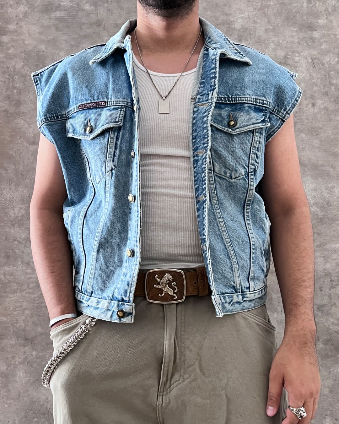 VINTAGE DENIM VEST (M)