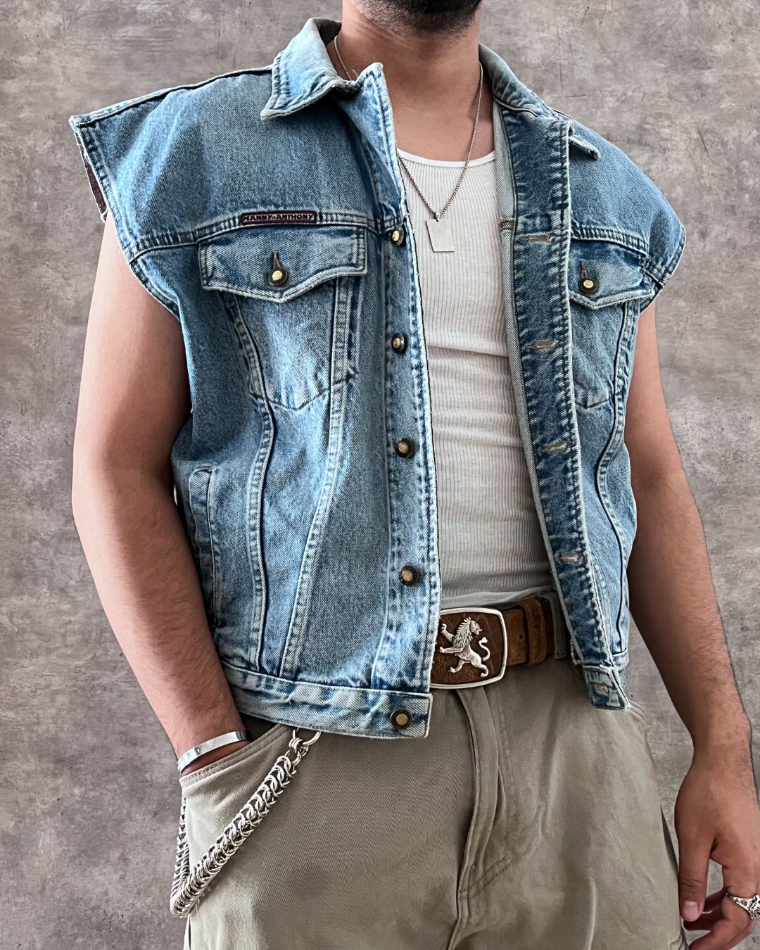 VINTAGE DENIM VEST (M)