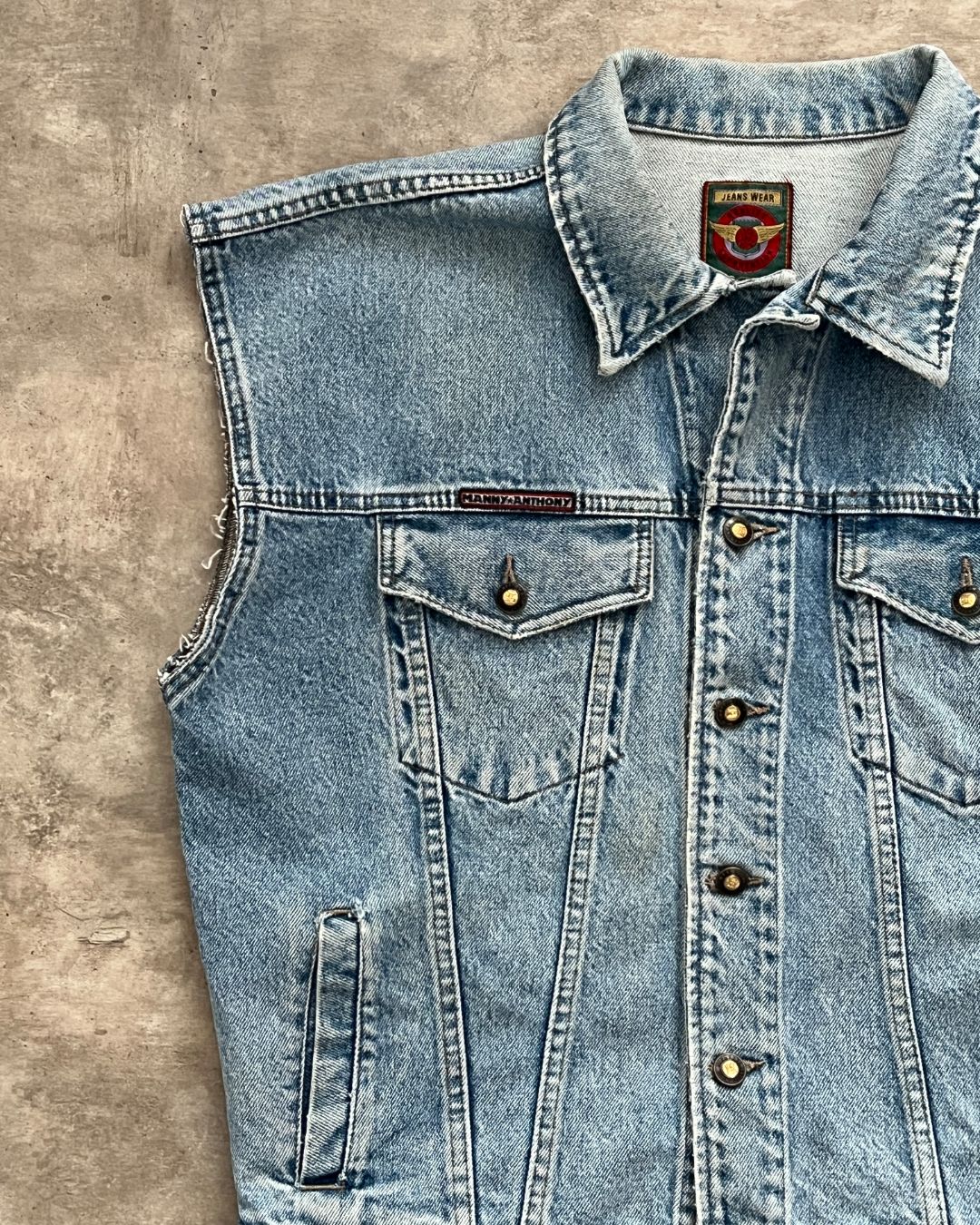 VINTAGE DENIM VEST (M)