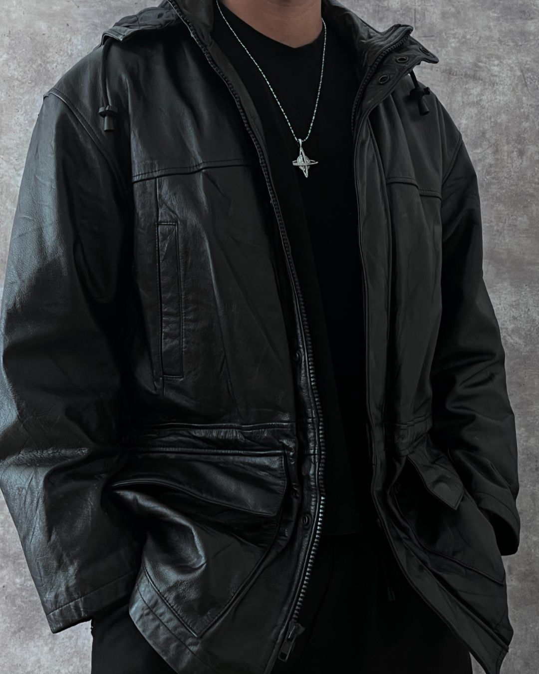 LEATHER HUNTER JACKET (M)