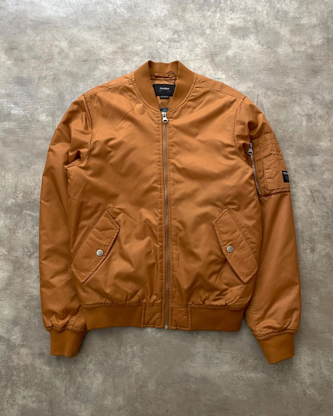 BOMBER JACKET (S)