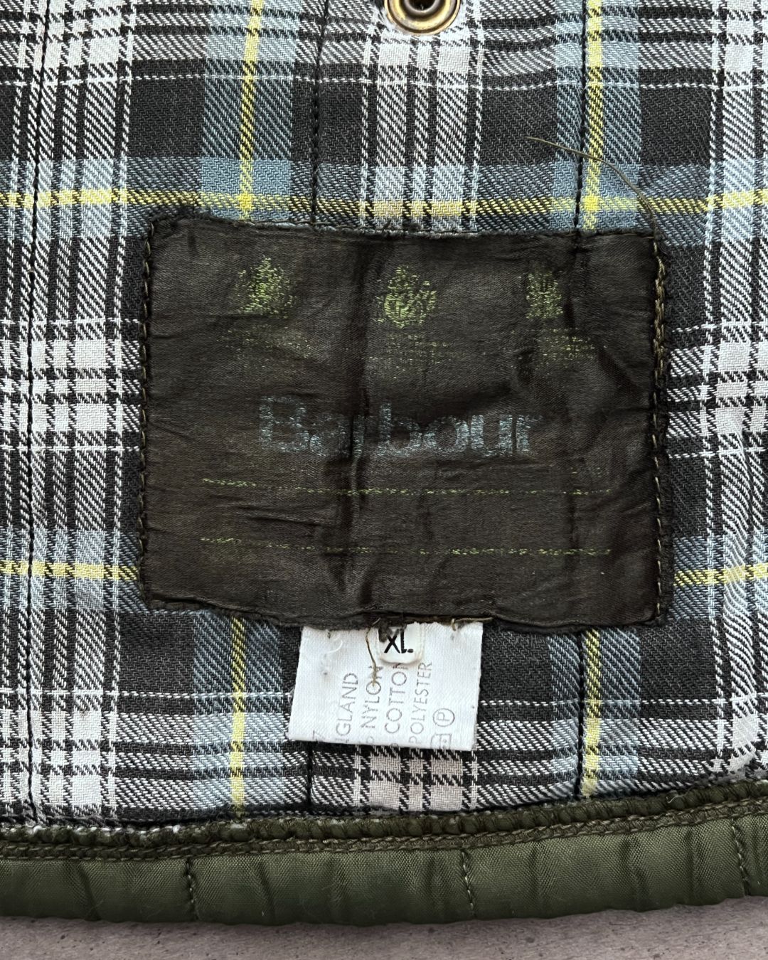BARBOUR VINTAGE JACKET (XL)