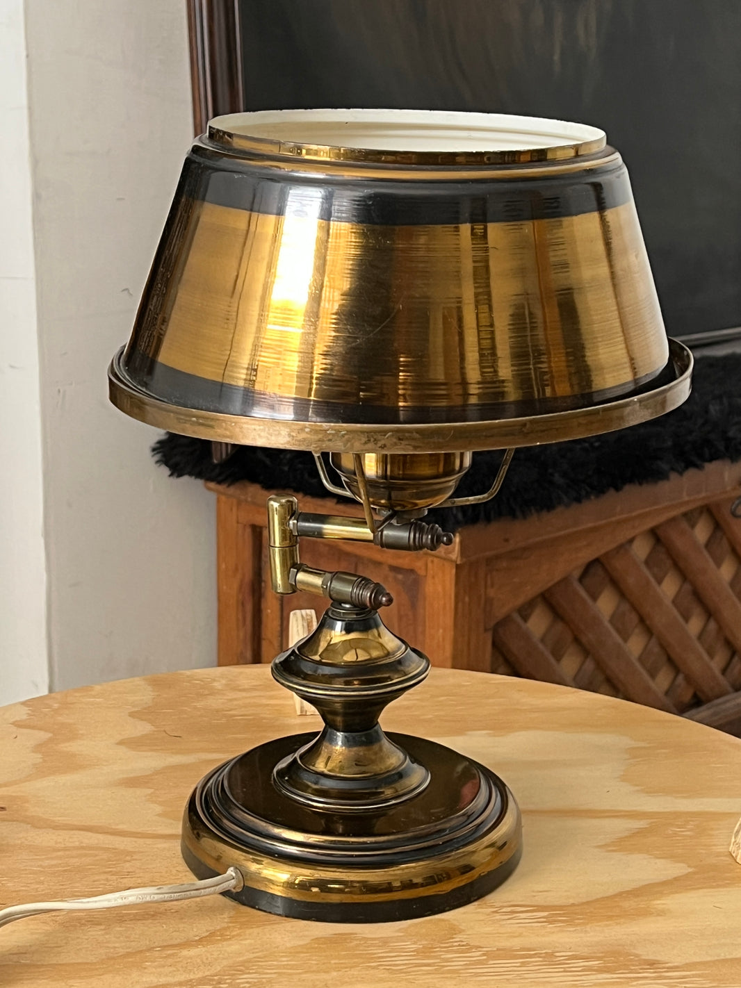 MID CENTURY LAMP
