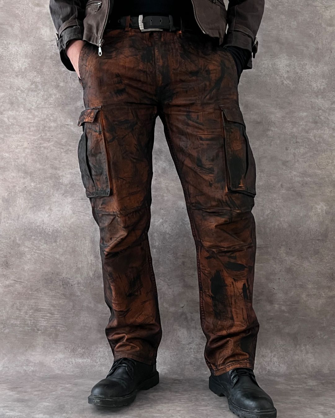 INDUSTRIAL DISTRESSED JEANS LEVI'S (33X32)