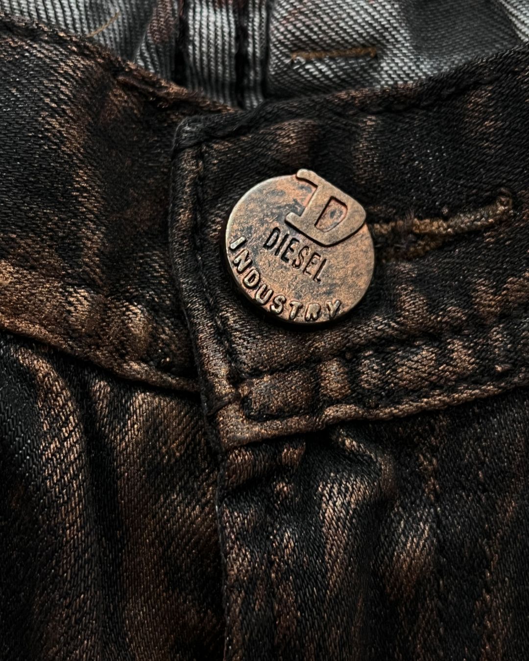 DIESEL INDUSTRIAL JEANS (33X32)