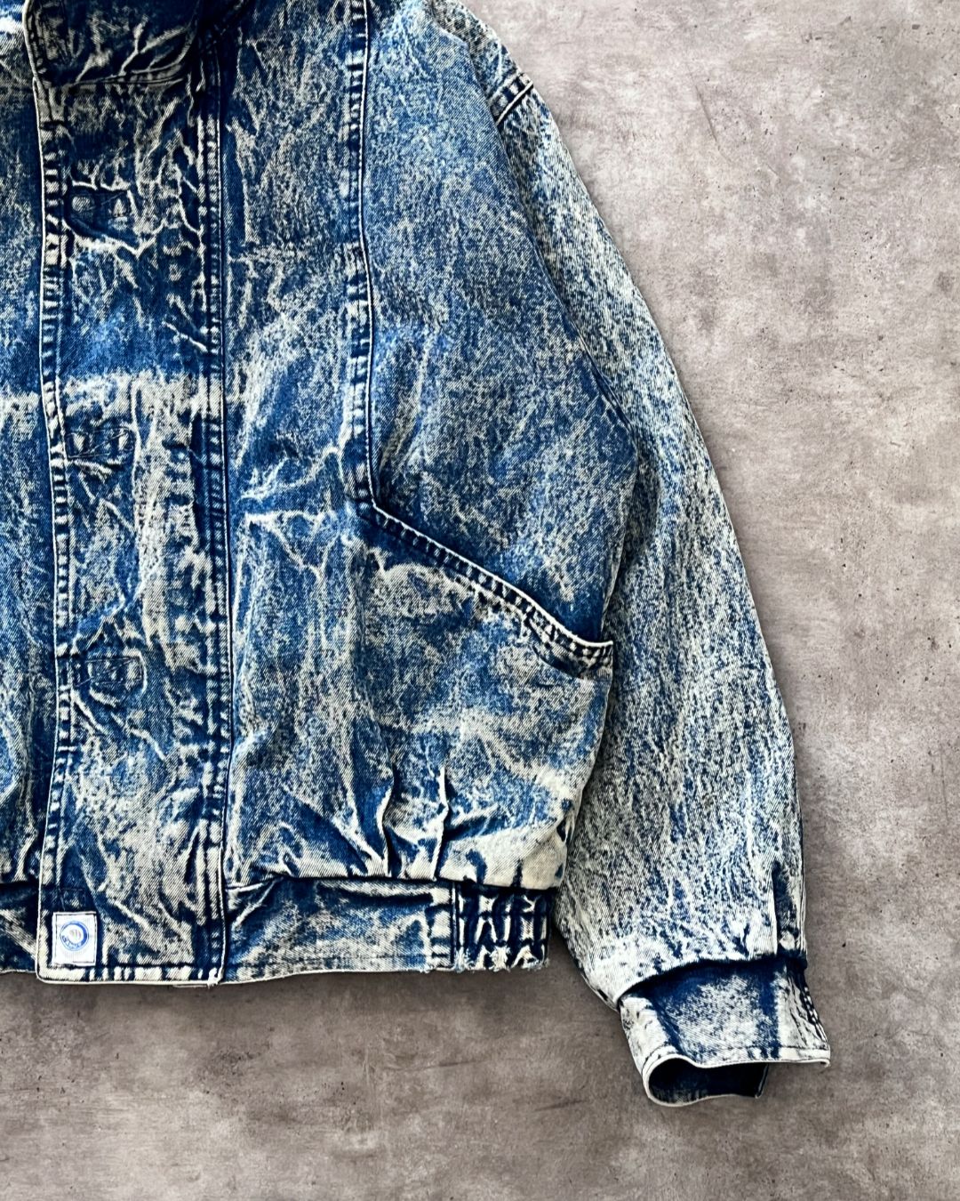 DISTRESSED DENIM JACKT (L)