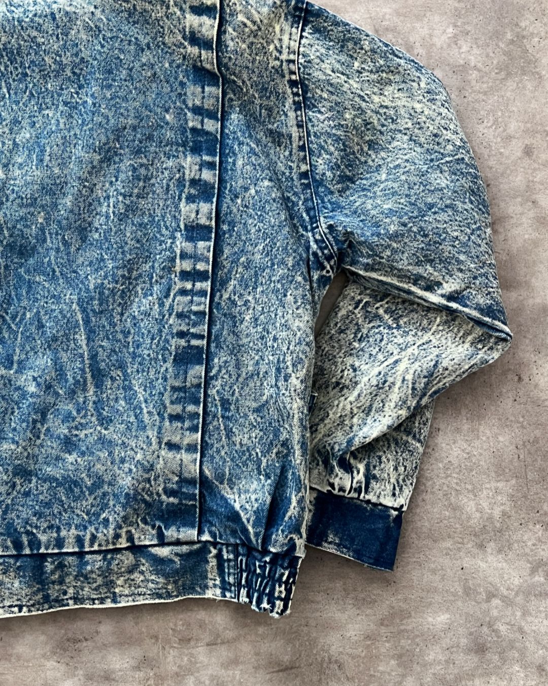 DISTRESSED DENIM JACKT (L)