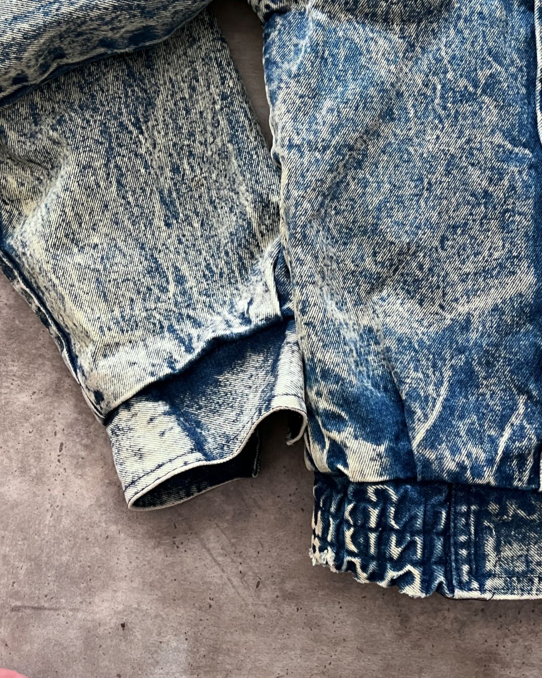 DISTRESSED DENIM JACKT (L)
