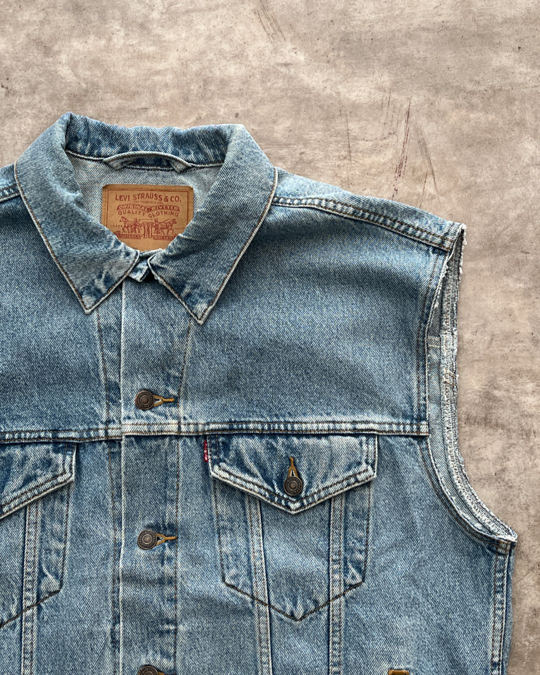 CHALECO DENIM LEVI'S (L)