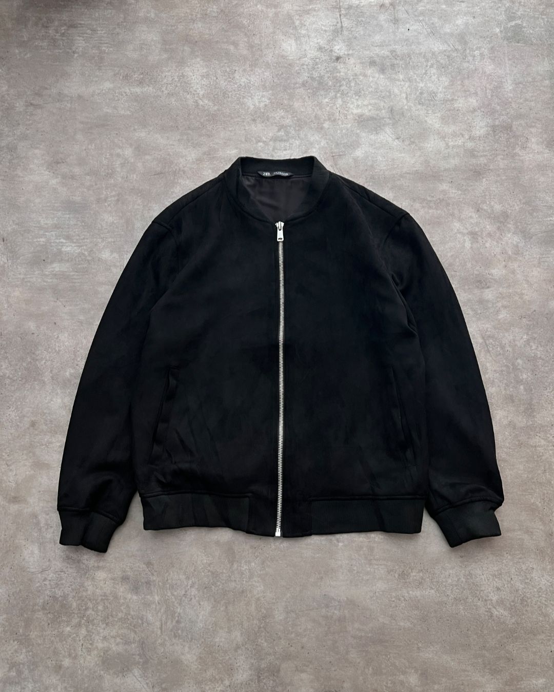 BLCK BOMBER JACKET ZARA (L)