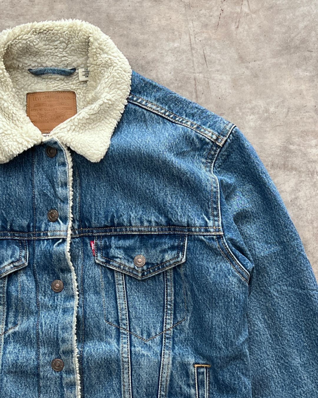 PREMIUM SHERPA TRUCKER DENIM LEVI'S (S)