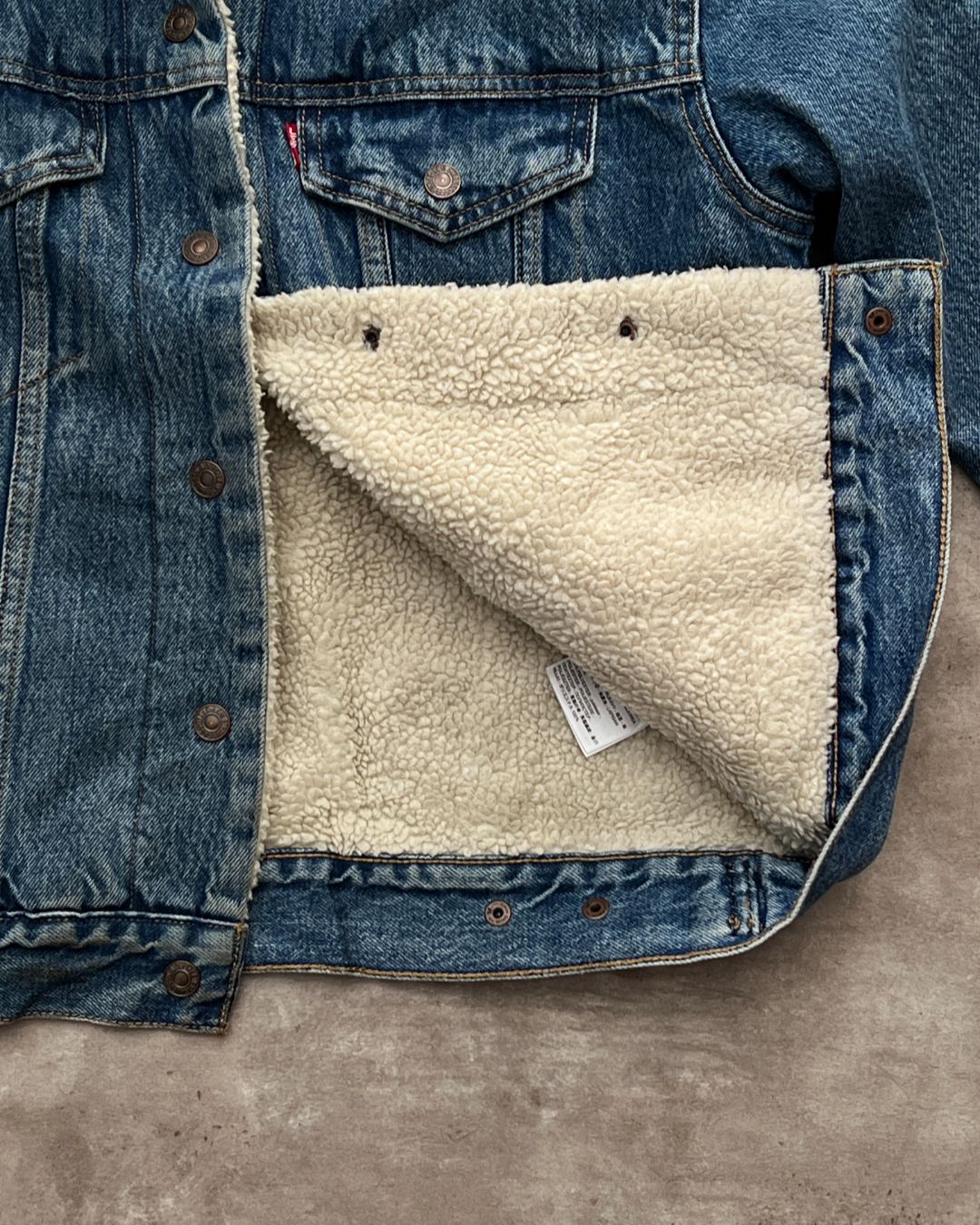 PREMIUM SHERPA TRUCKER DENIM LEVI'S (S)