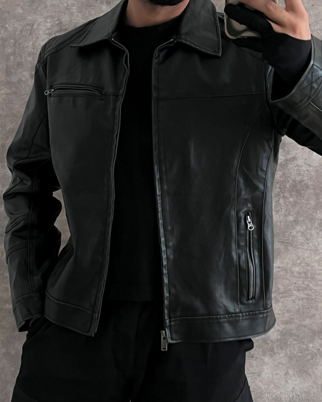 LEATHER GUESS JACKET (L)