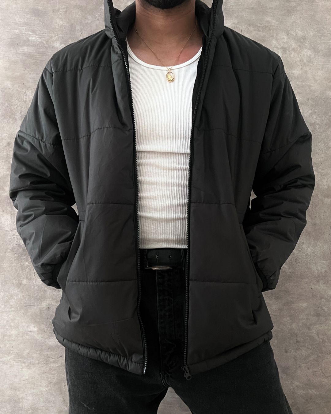 PUFFER BLACK JACKT (M)