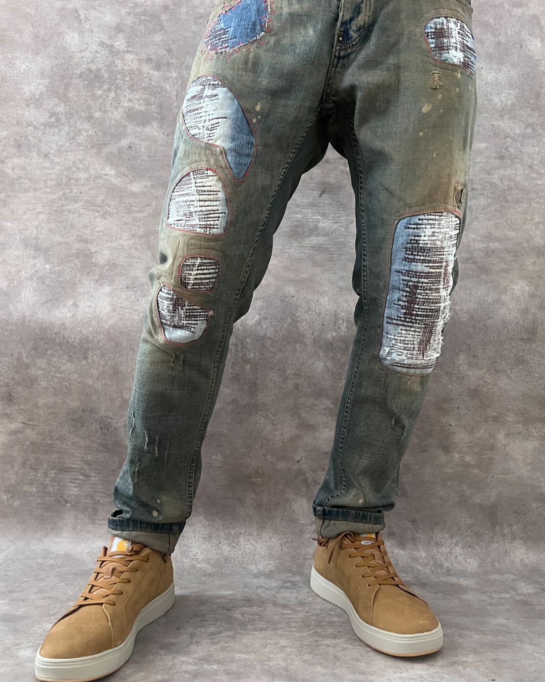 DSQUARED2 DISTRESSED JEANS (32)