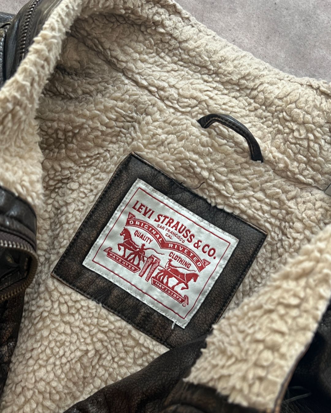 LEATHER JACKET LEVI'S (2XL)