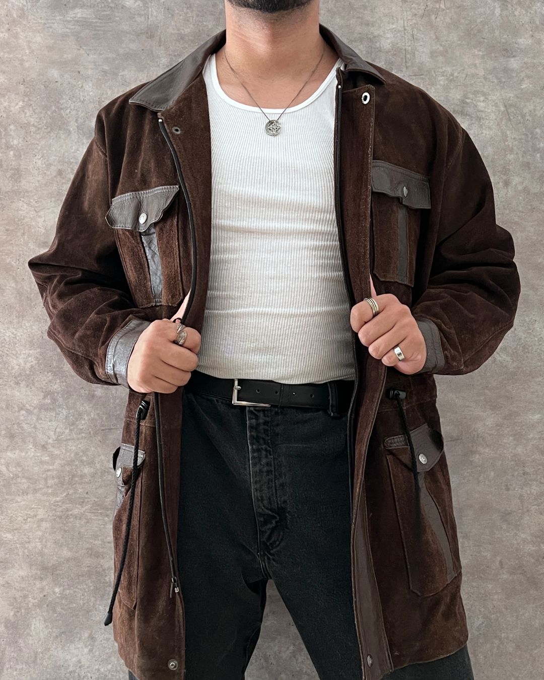 ITALIAN LEATHER JACKET (L)