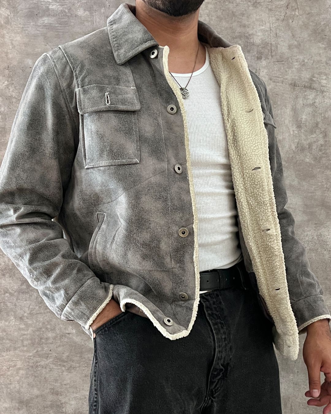 SHERPA GREY JACKET (M)