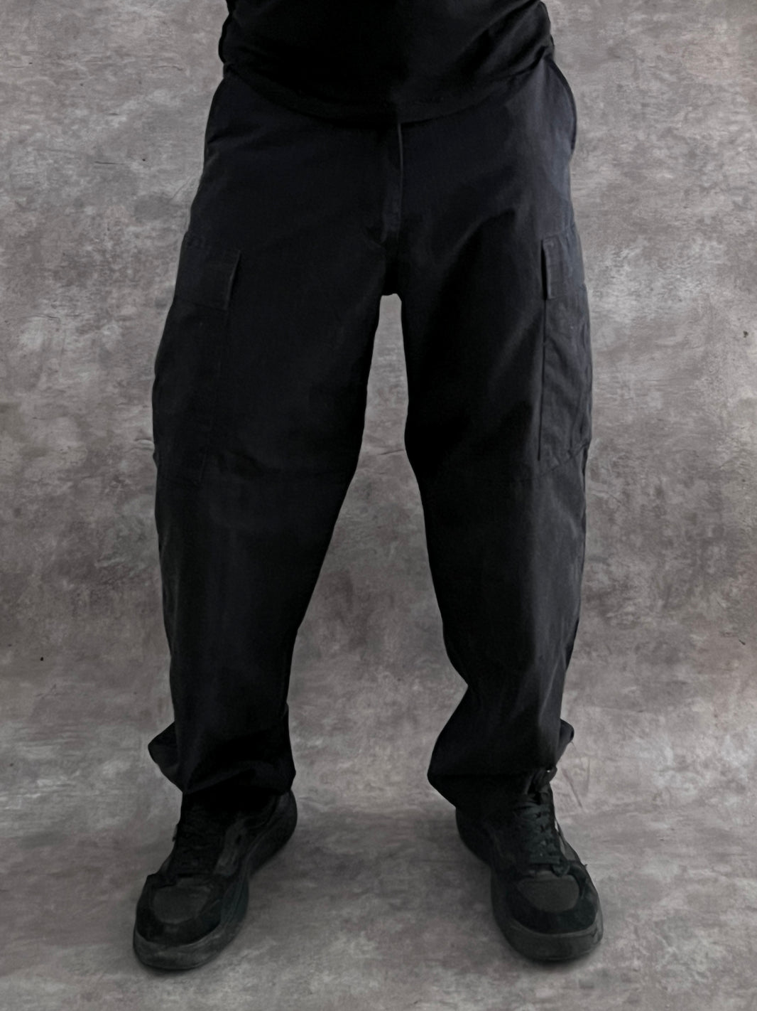 Black Cargo Pants (M)