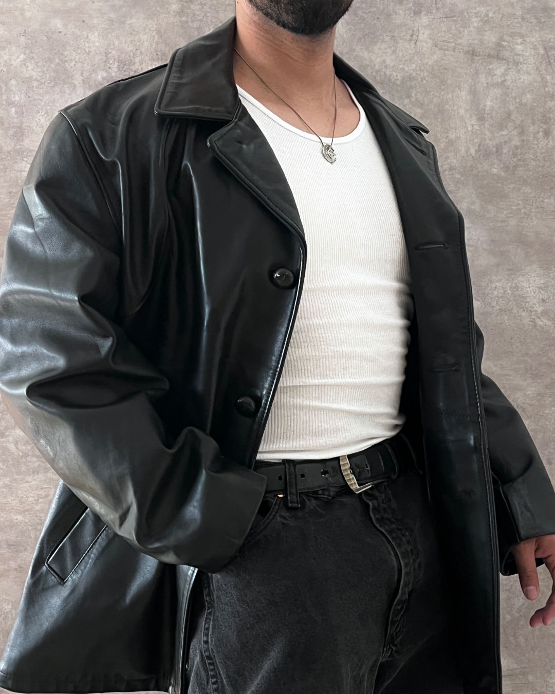 BLCK LEATHER COAT (XL)