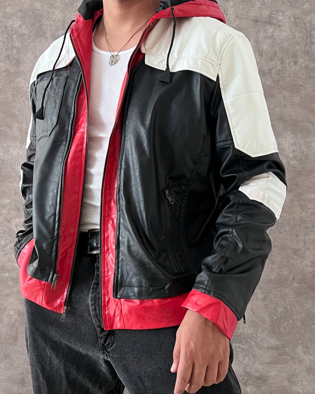 BATMAN ARKHAM LEATHER JACKT (L)