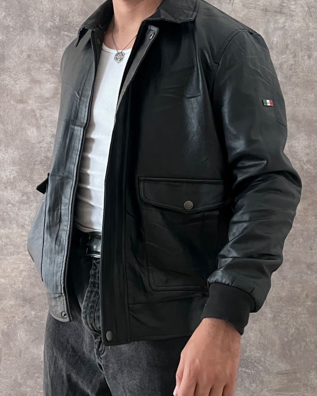 ITALIAN LEATHER JACKT (M)