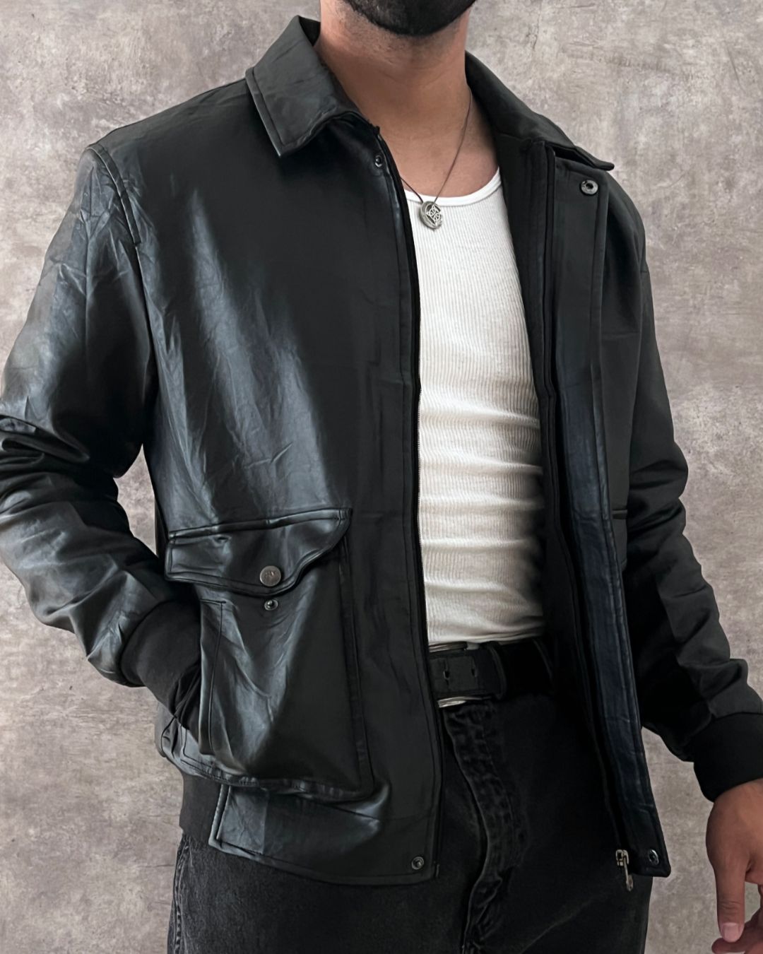 ITALIAN LEATHER JACKT (M)