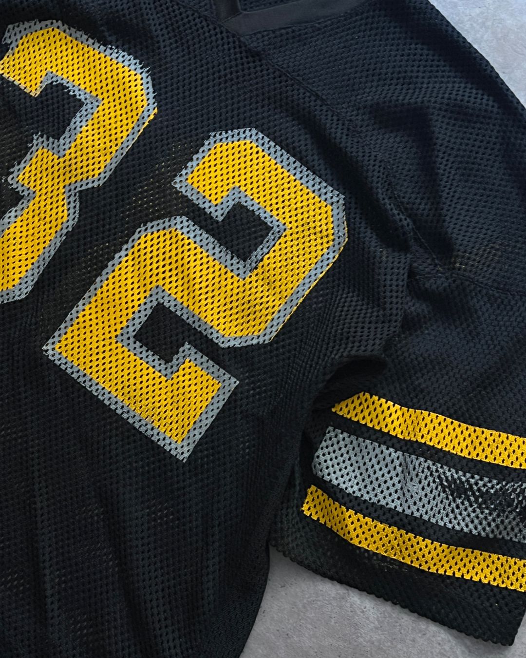 32's FOOTBALL JERSEY (M)