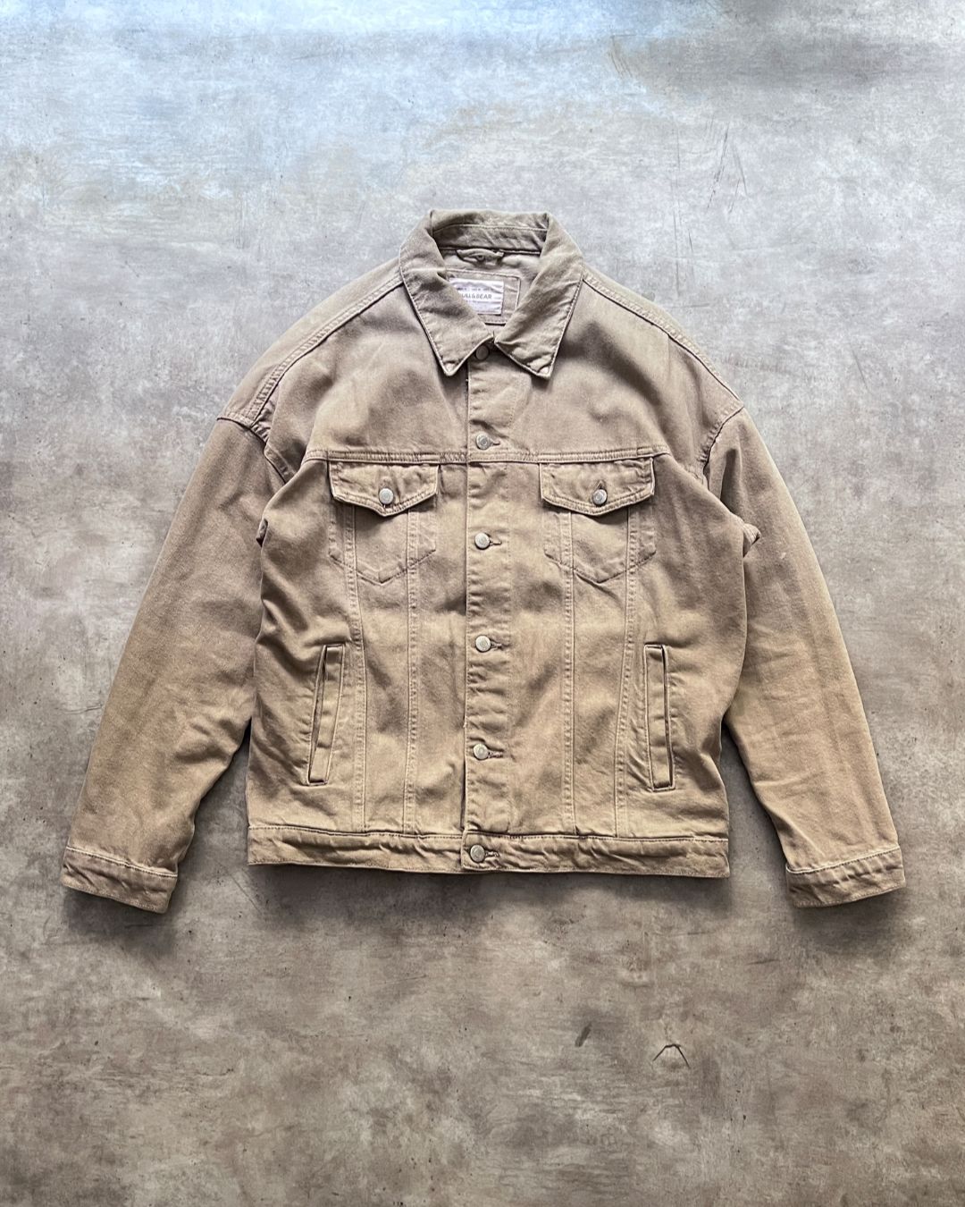 DENIM TRUCKER JACKET PULL&BEAR (M)