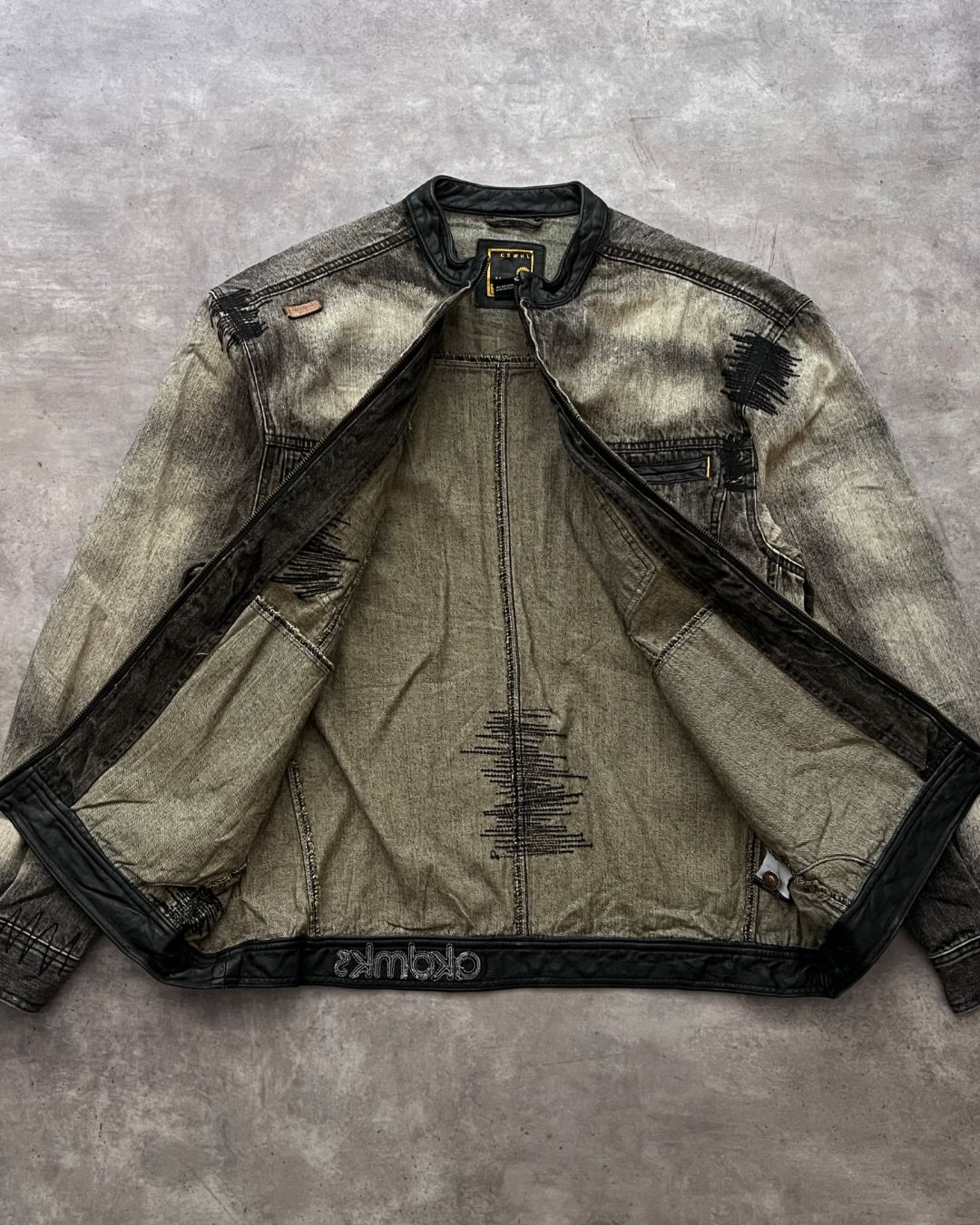 DISTRESSED DENIM JACKT (M)