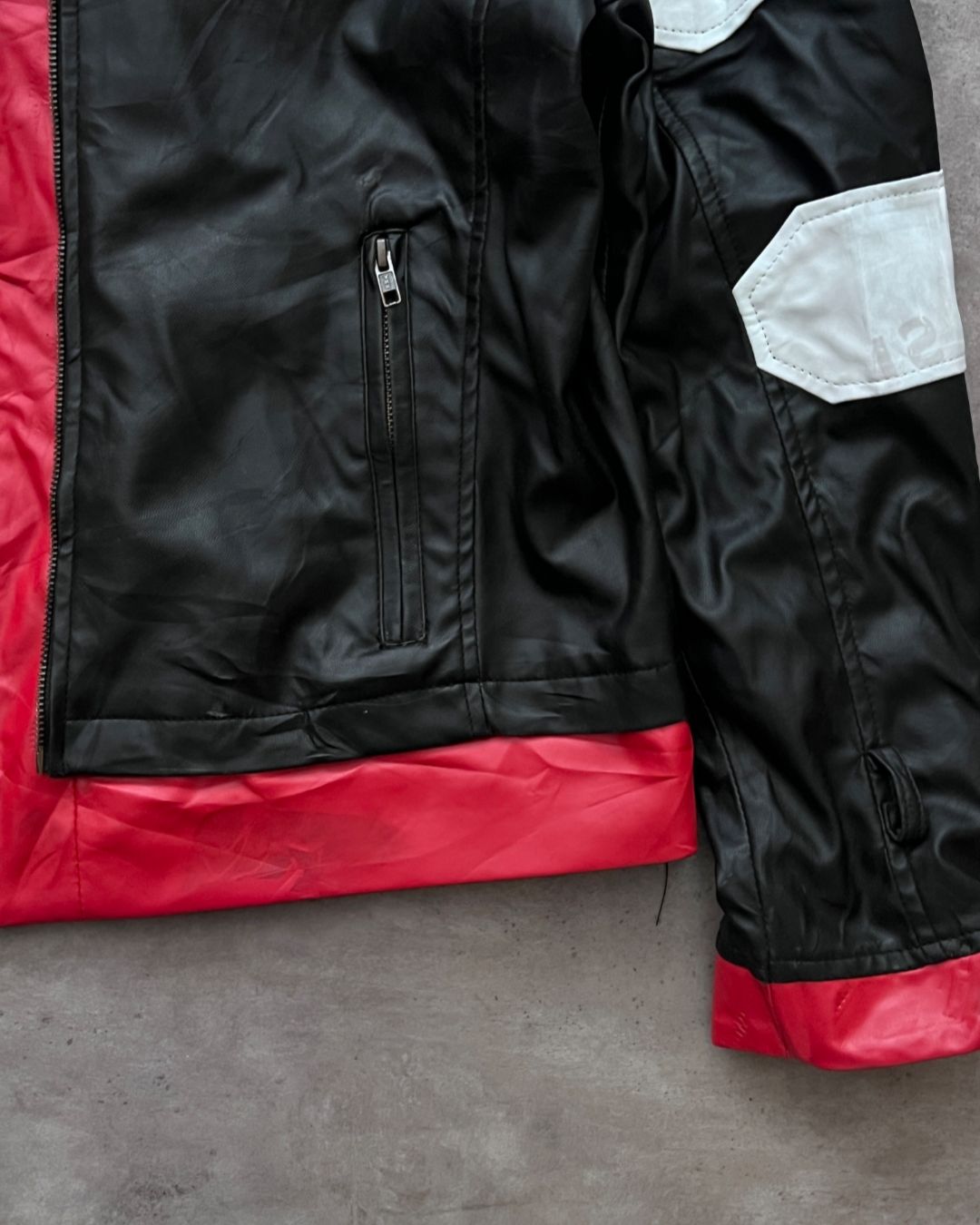 BATMAN ARKHAM LEATHER JACKT (L)